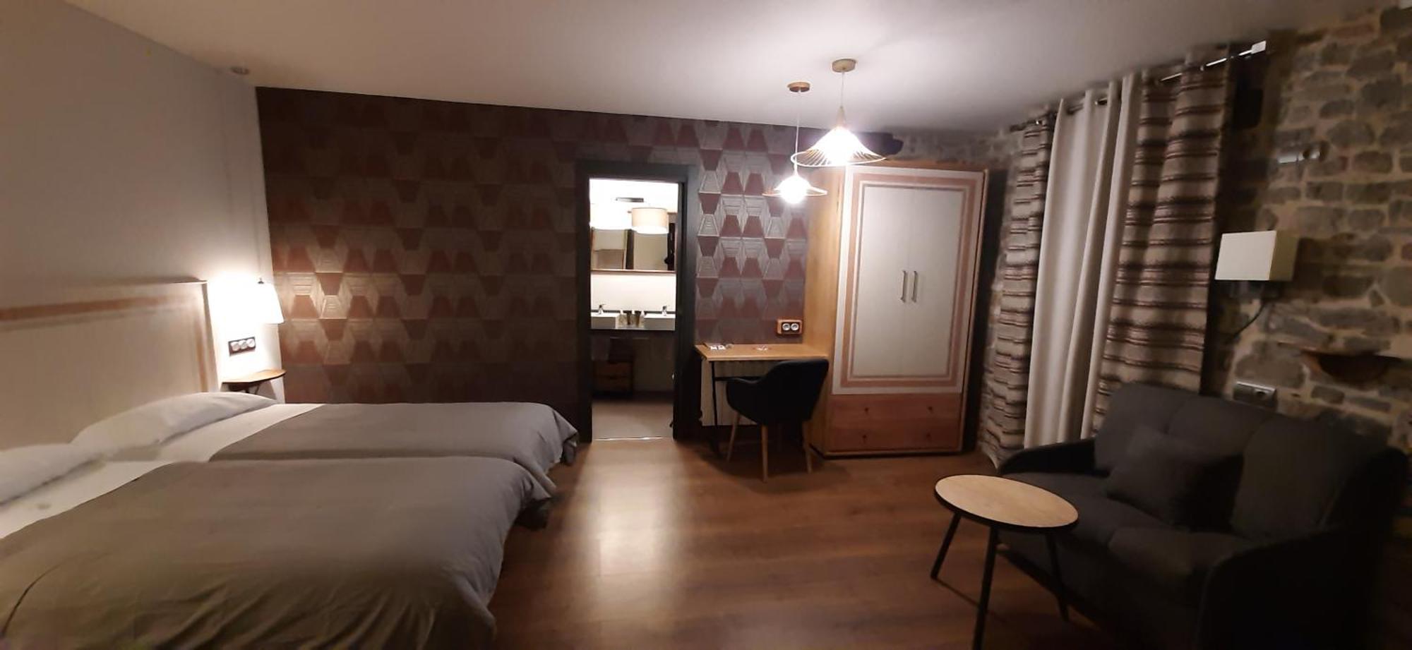 טורלה Hostel-Albergue Monte Perdido חדר תמונה