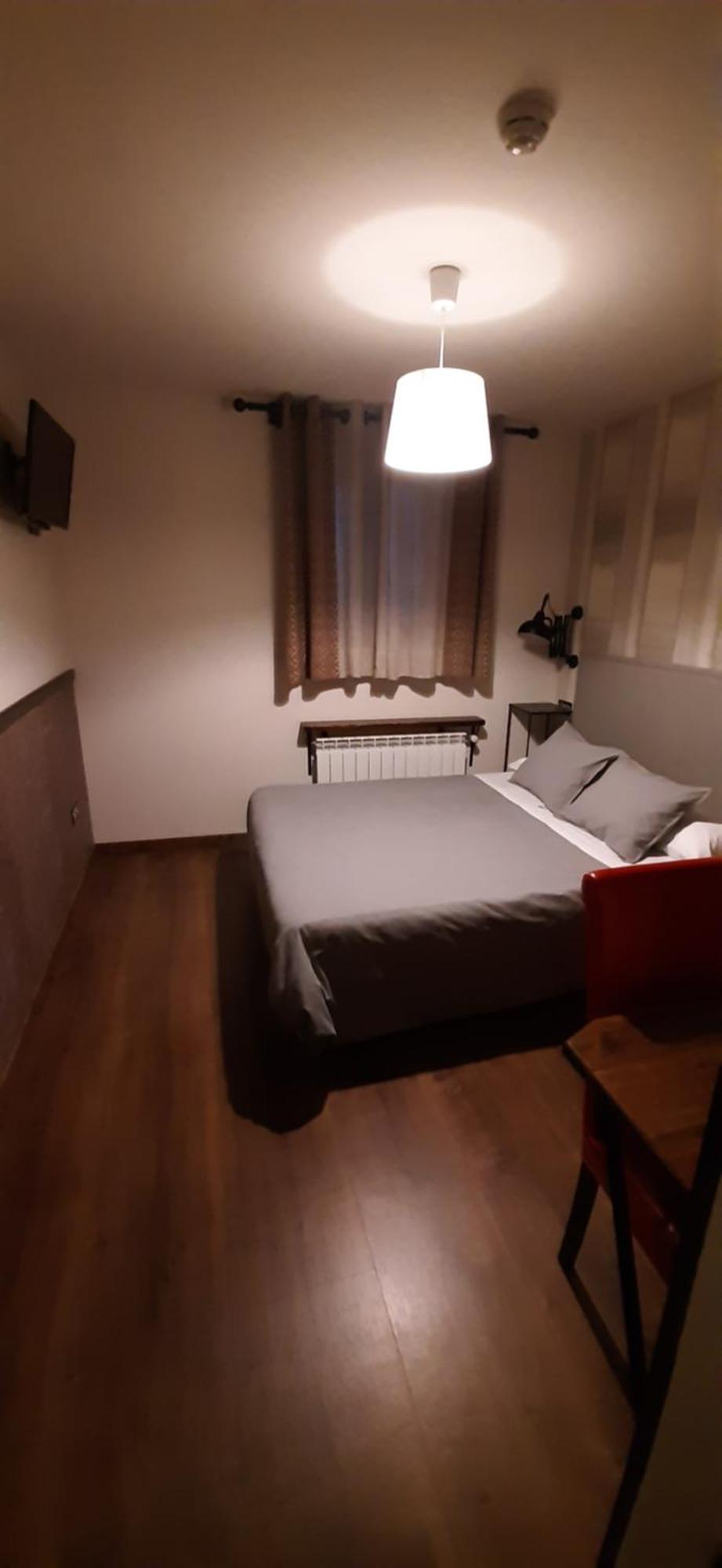 טורלה Hostel-Albergue Monte Perdido חדר תמונה