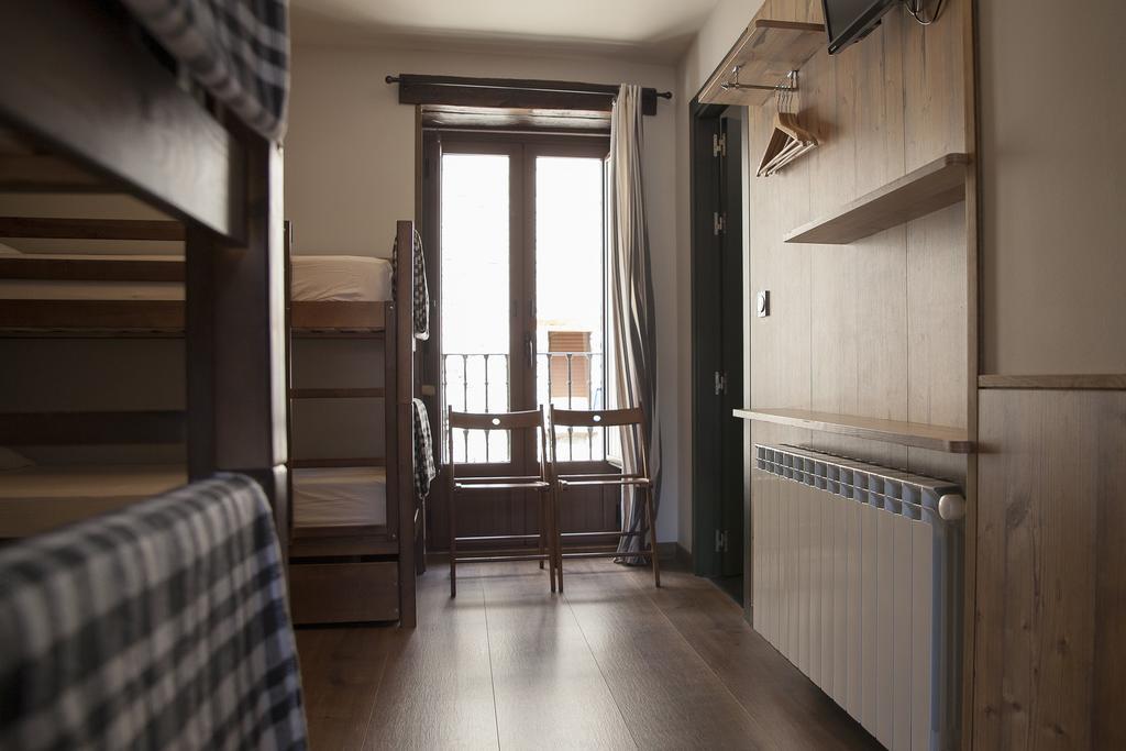 טורלה Hostel-Albergue Monte Perdido מראה חיצוני תמונה