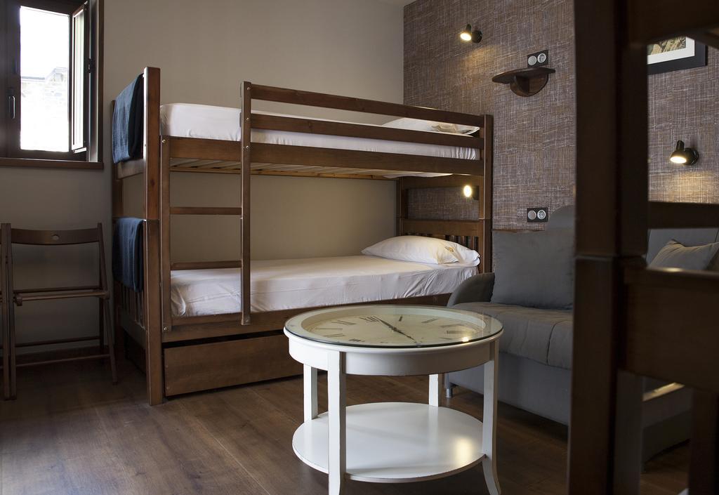 טורלה Hostel-Albergue Monte Perdido מראה חיצוני תמונה