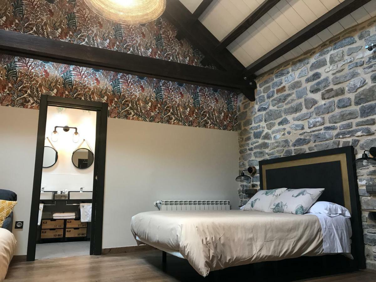 טורלה Hostel-Albergue Monte Perdido מראה חיצוני תמונה